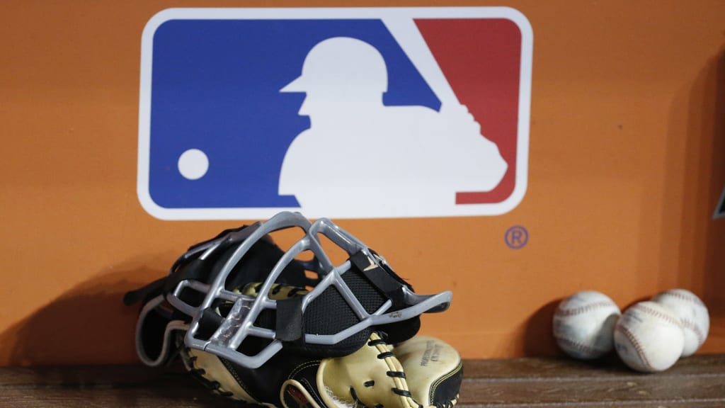 MLB