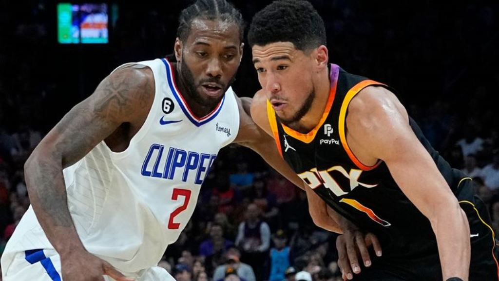 Phoenix y Cleveland playoffs