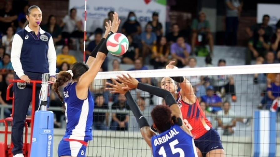 Gaila González ataca el bloqueo chileno en la Copa Panamericana de Puerto Rico