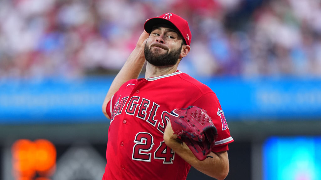 Los Angeles Angels v Philadelphia Phillies