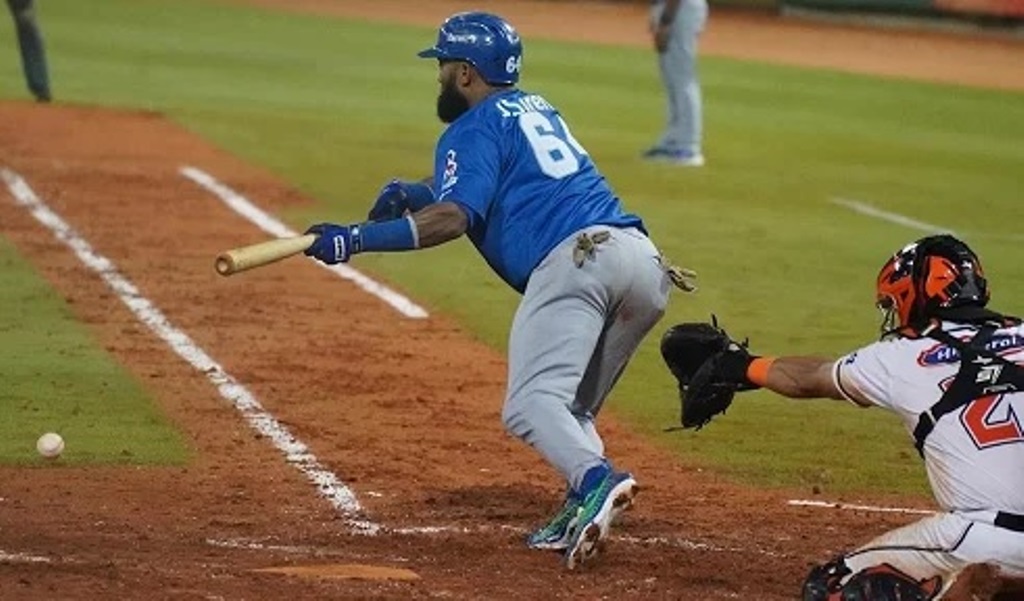 Licey vs Toros