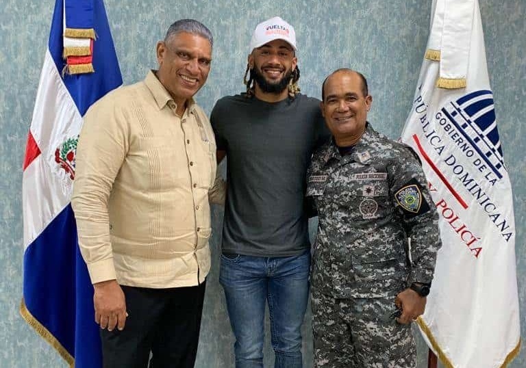 devuelta al barrio fernando tatis jr
