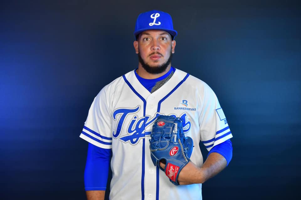 Jonathan Aro licey