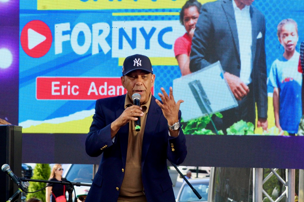 Congresista, Adriano Espaillat.